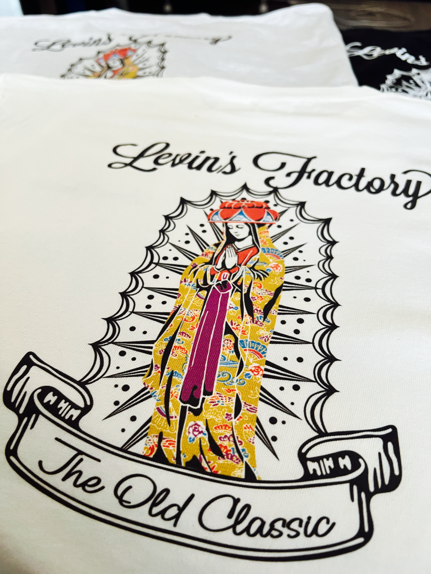 Levin‘s Factory×Cross Stitch　オープンエンドロングTシャツ