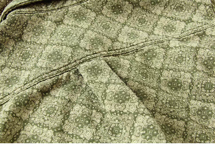 Levin‘sFactory　レトロ×ペイズリー　長袖シャツ